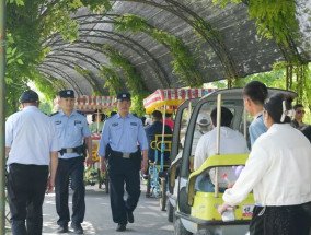 速看！警察蜀黍“五一”都在干啥？